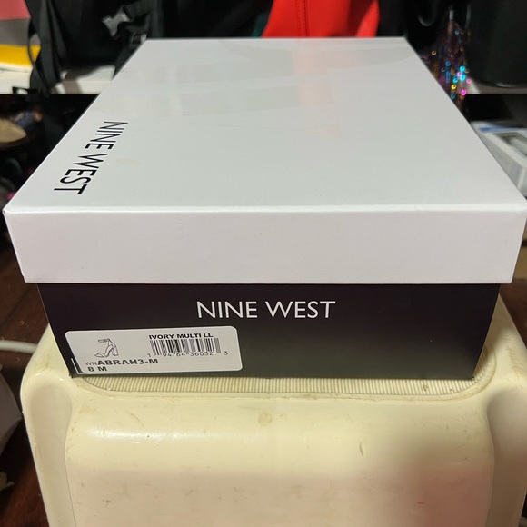 Nine West faux snake heels - Picture 2 of 3